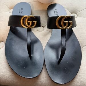 Gucci Black Sandals with Gold Logo